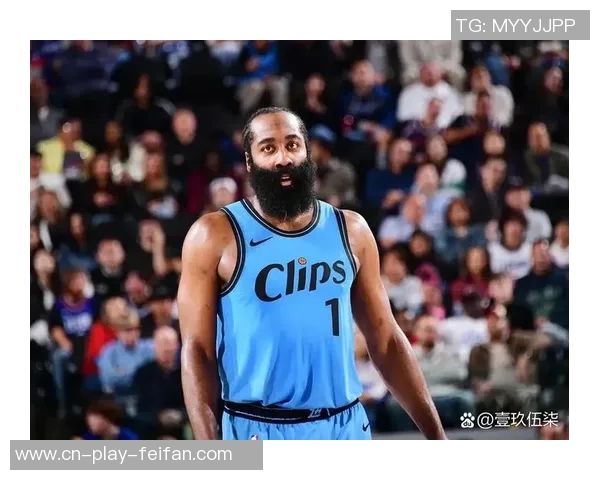 哈登称赞火箭重建成效显著KD与新星们展现出色表现